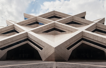 High Perfomance Concrete for Srtuctural Buildings